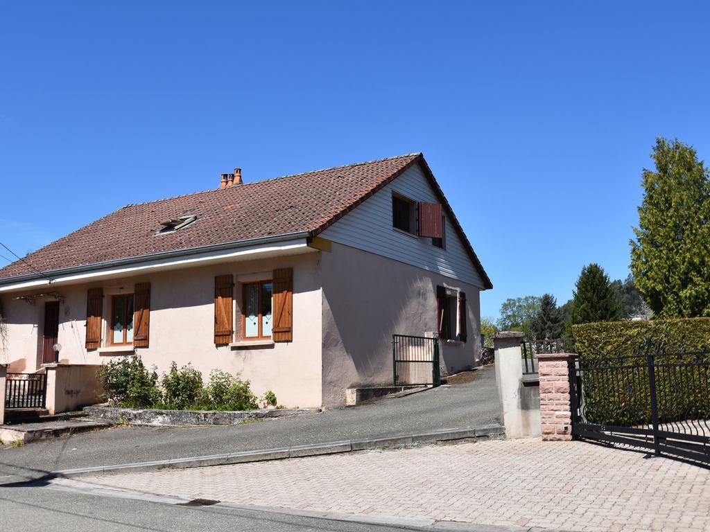 Spacious Holiday Home With Sauna In Celles Sur Plaine Eguisheim Luaran gambar